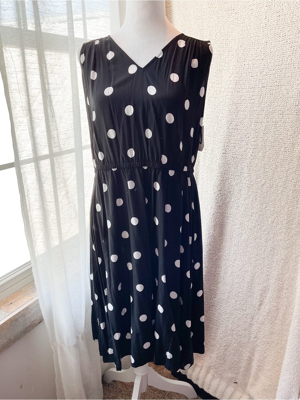Old Navy Black & White Polka Dot Midi Dress